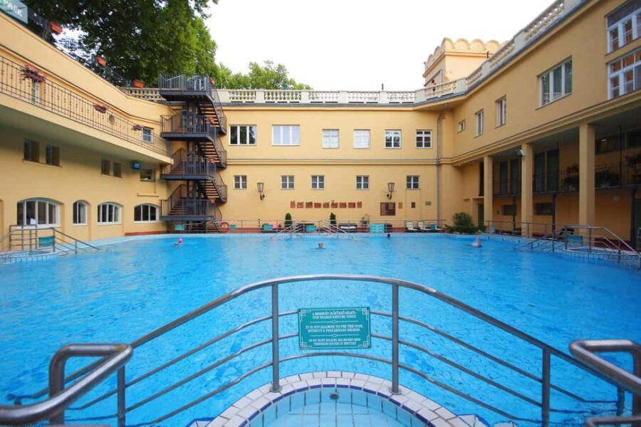 Budapest Super Saver: Spa, Basilica Tour, and Danube Cruise - A Practical Guide to the Budapest Super Saver Experience