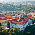 Budapest to Prague - Private Transfer with 2 hours of Sightseeing - An in-depth look at the Budapest to Prague Private Transfer with Sightseeing