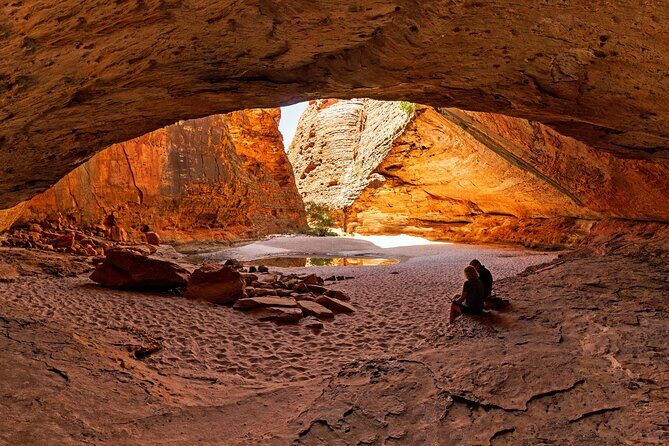 Bungle Bungle Flight & Domes To Cathedral Gorge Walking Tour - An In-Depth Look at the Bungle Bungle Flight & Cathedral Walk Tour