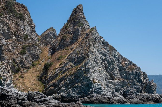 By boat between the sea and the most beautiful beaches! Capo Vaticano - Tropea - Briatico - Detailed Itinerary and Highlights