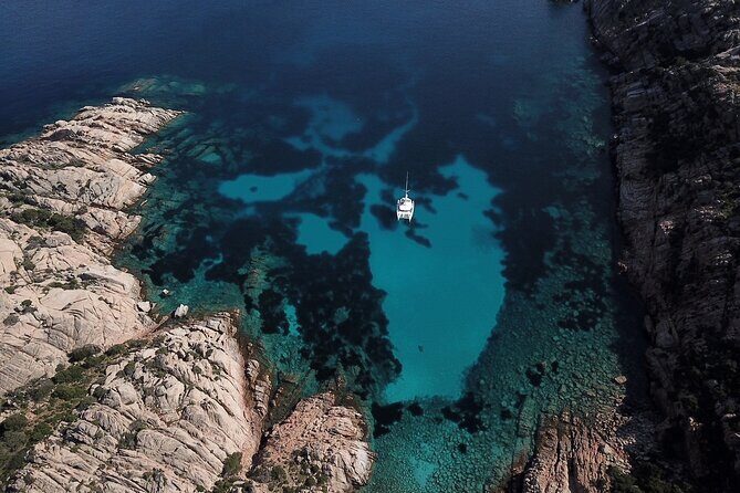 By Catamaran to the La Maddalena Archipelago from Poltu Quatu - FAQ