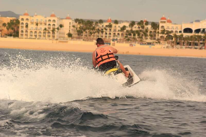 Cabo San Lucas Jet Ski Rental - A Closer Look at the Cabo Jet Ski Experience