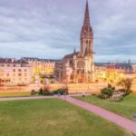 Caen : Private Walking Custom Tour with a Local Guide - Getting to Know the Caen Private Walking Tour