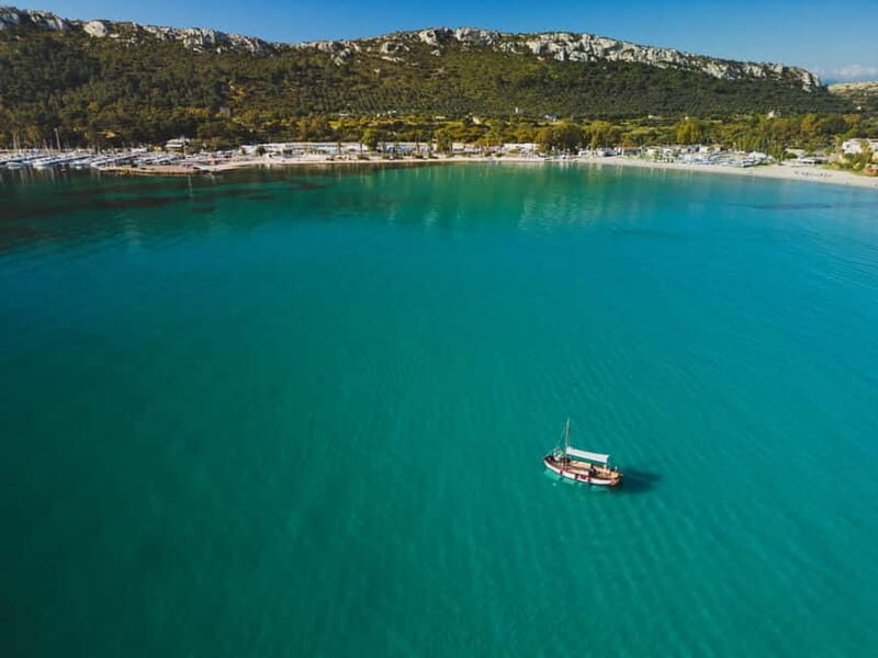Cagliari: Boat Tour Snorkeling frutta alla Sella del Diavolo - What to Expect: Comfort, Culture, and Stunning Views