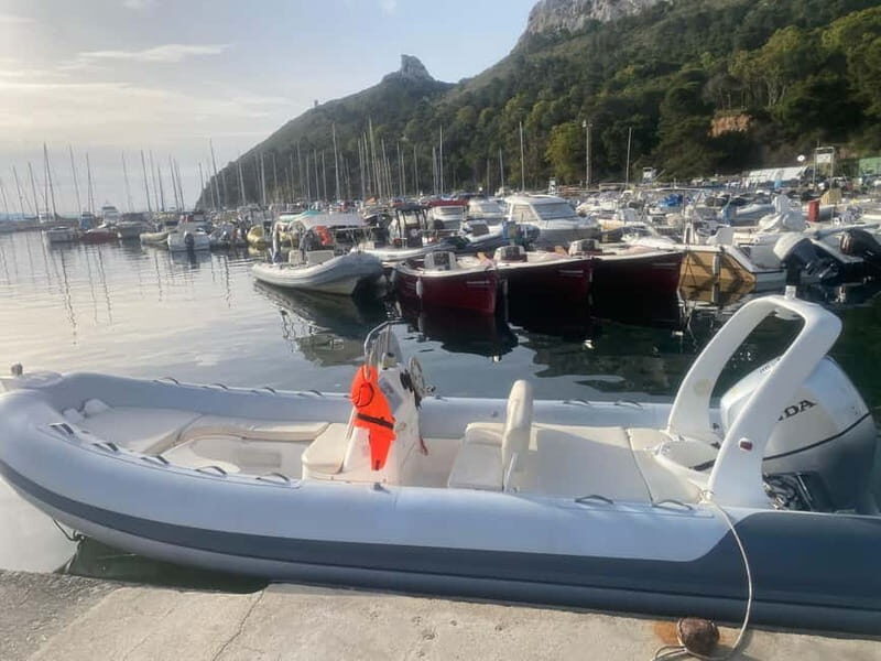 Cagliari: tour con 5 soste snorkeling soft drink - The Sum Up
