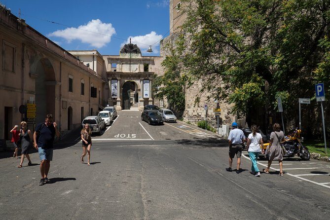 Cagliari Walking Tour: A Walk Through the Ancient Districts - The Experience and What You Can Expect