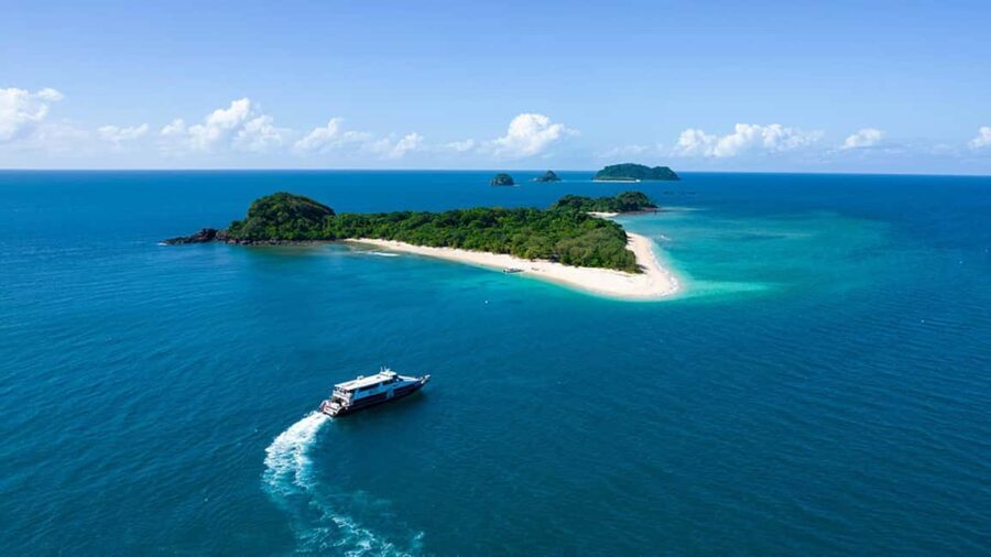 Cairns: Frankland Islands Great Barrier Reef Tour - Cruising the Mulgrave River: Calm Waters and Birdlife