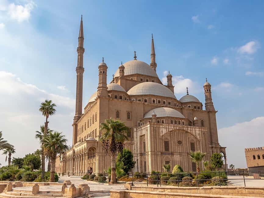 Cairo: Egyptian Museum, Citadel, and Old Cairo Guided Tour - A Deep Dive into the Experience