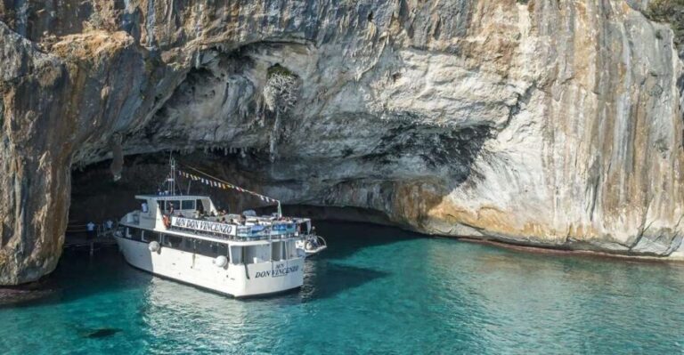 Cala Gonone: Grotta del Bue Marino and Cala Luna Boat Tour - The Experience in Detail