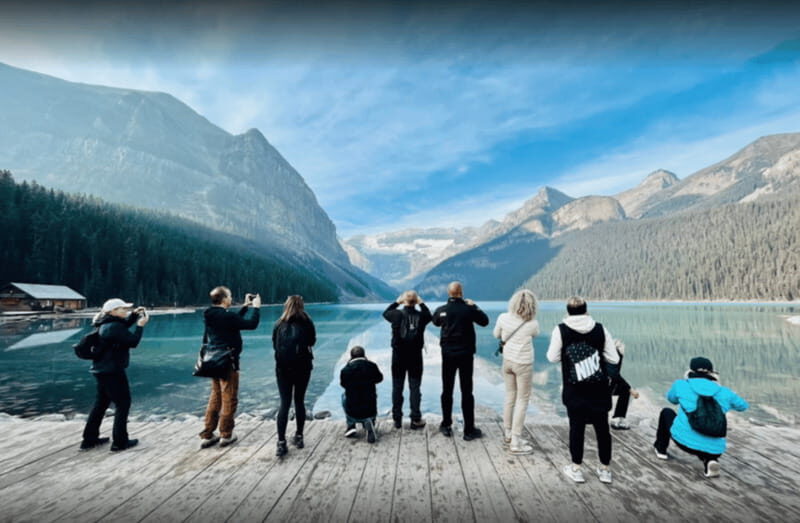 Calgary/Banff: Lake Louise, Moraine & Johnston Canyon Trip - A Closer Look at the Tour Experience
