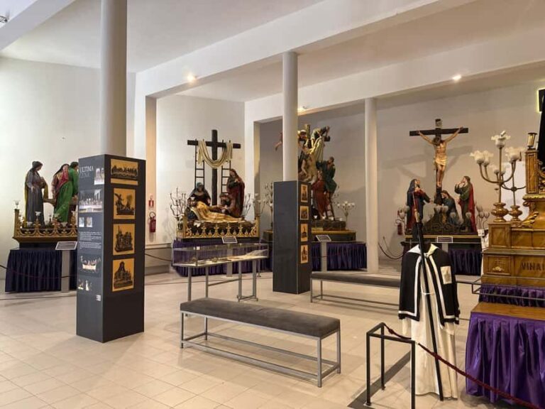 Caltanissetta: tour of the Sala Espositiva delle Vare - Who should consider this tour?