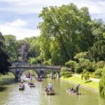 Cambridge: Guided River Cam Punting Tour - An In-Depth Look at the Cambridge Punting Experience