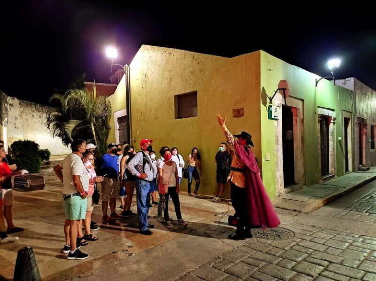 Campeche: Mexican Tales Theatrical Performance Walking Tour - Who Will Love This Tour?