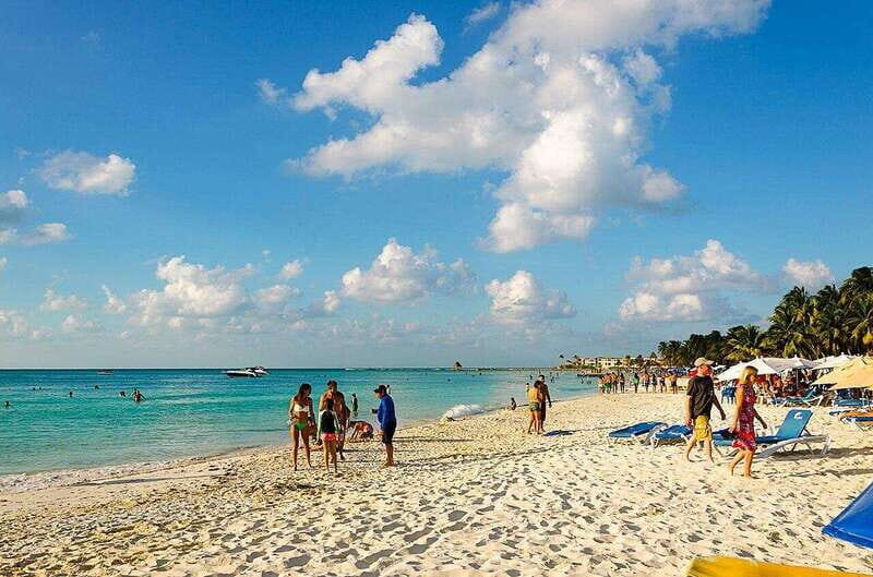 Cancun: Chichen Itza + Catamaran to Isla Mujeres combo in 2 days - An In-Depth Look at the Tour