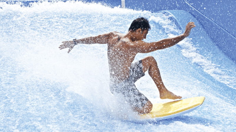 Cancun: Flowrider Surfing Experience - The Experience Itself: A Closer Look