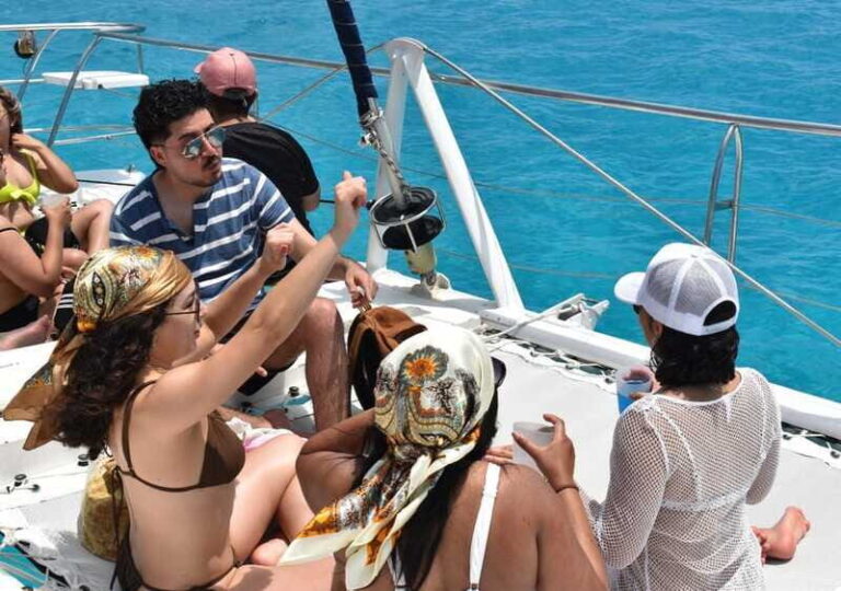 Cancun: Isla Mujeres Only Adults Catamaran, drinks & snorkel - Practical Details and Tips