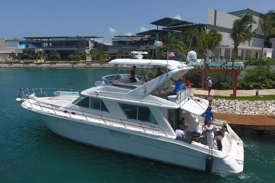 Cancun: Luxury Yacht Tour to Isla Mujeres Chef #GMBSR55FUN - Analyzing the Value