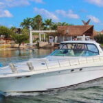 Cancun private yacht Sea Ray Sundancer 60 feet - Authentic Perspectives from Travelers