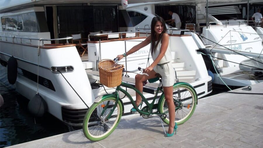 Cannes: Bike Rental - Starting Point: The Old Harbour