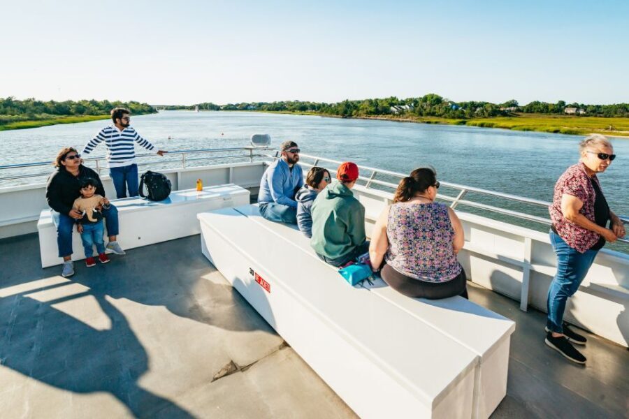 Cape May: Cape May Island Sunset Cruise & Dolphin Watching - What to Expect: A Well-Balanced Coastal Adventure