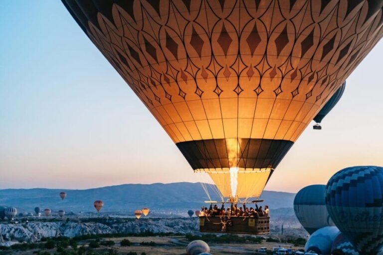 Cappadocia: Goreme Hot Air Balloon Flight at Sunrise - Safety Briefing and Takeoff