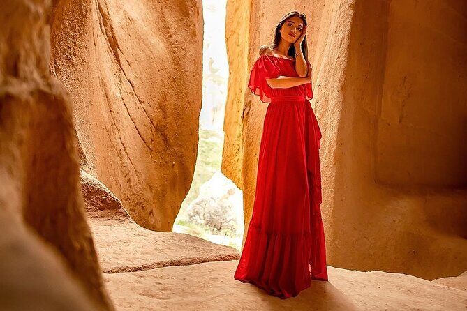 Cappadocia Photoshoot Package (All Included) - Exploring the Details of the Cappadocia Photoshoot Package