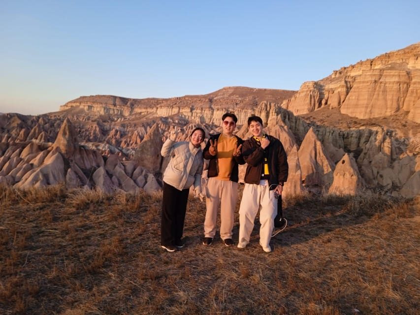 Cappadocia: Sunset Rose Valley Hiking Tour