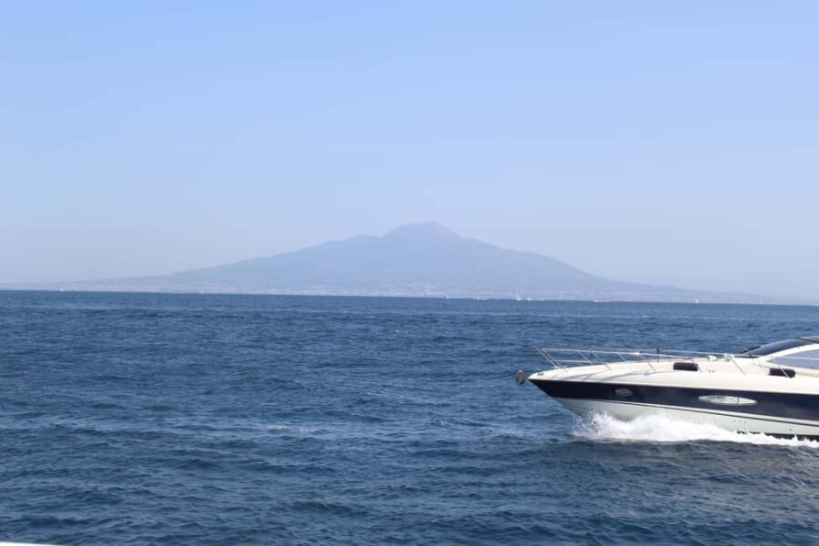 Capri: Blue Cruise with Guide from Sorrento, C.Stabia,Seiano - Who This Tour Is Perfect For