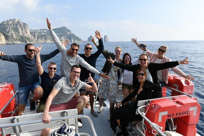 Capri Boat & Land Tour from Sorrento with Limoncello Tasting - Itinerary Breakdown: What to Expect