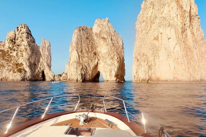 Capri by Boat private Comfortable tour - Why Consider the Capri by Boat Private Tour?