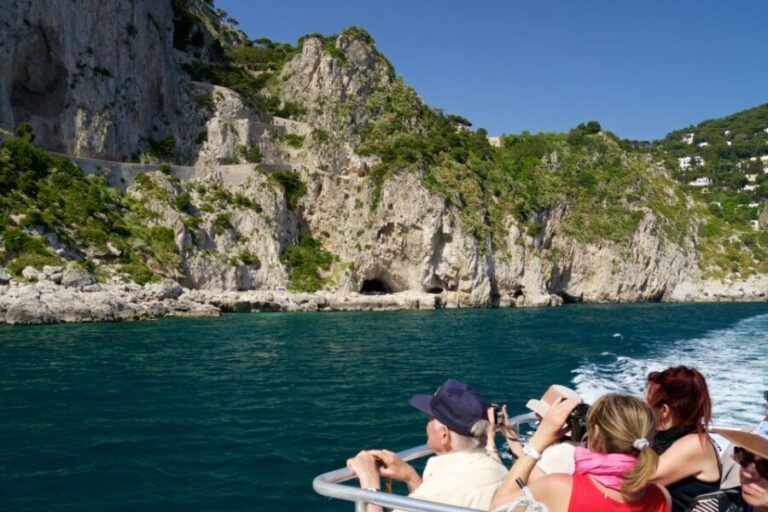 Capri: Guided Island Highlights Boat Tour - A Thorough Look at the Capri Boat Tour Experience