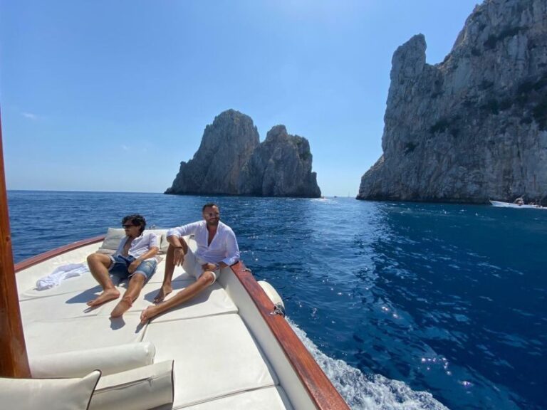 Capri: Island and Grottos Boat Cruise with Snacks and Drinks - A Well-Balanced View: Pros and Cons