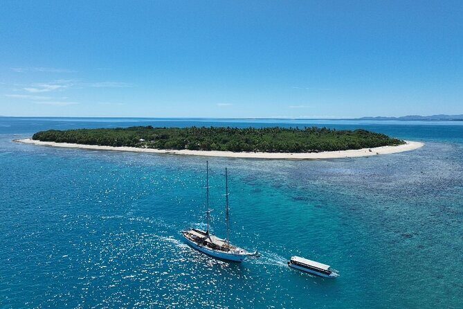 Capt Cook Cruises Super Saver Combo: Day Sail + Dinner Cruise - Who Should Consider This Tour?