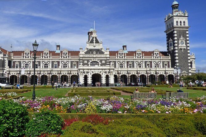 Captivating Side of Dunedin Private Walking Tour for Couples - What Travelers Love About This Tour