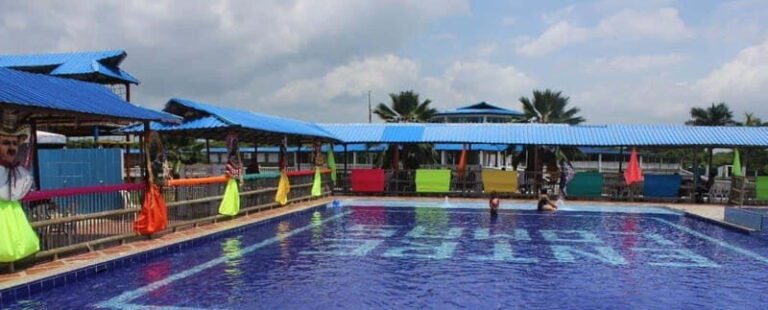 Cartatgena: Volcan Del Totumo + Almuerzo En Hotel VIP - The Balance of the Experience