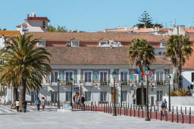 Cascais: Private & Flexible Walking Tour in Historic Center - A Deep Dive into Cascais: What the Tour Offers
