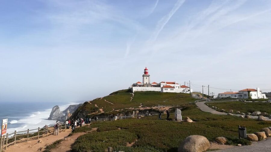 Cascais: Private tour to Sintra & Cabo da Roca & Cascais - Free Time in Sintras Old Town