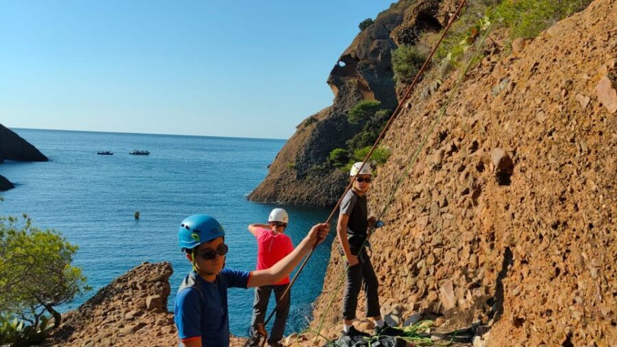 Cassis - La Ciotat : Climbing class on the Cap Canaille - The Experience: A Climber’s Perspective on Cap Canaille