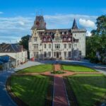Castle Guided Tour (English) - The Reality Versus Expectations