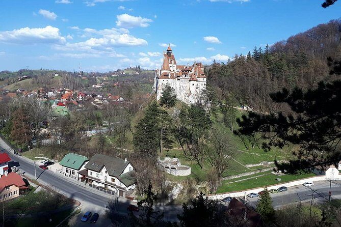 Castles Day Tour Peles - Bran - Rasnov from Brasov - FAQs