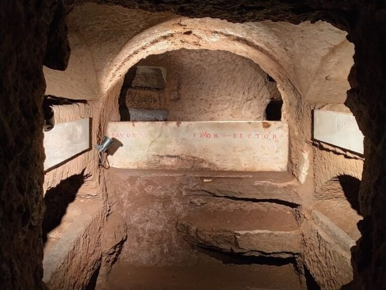 Catacombs of Saint Agnes Entry Ticket & Guided Tour - A Deep Dive into the Catacombs of Saint Agnes