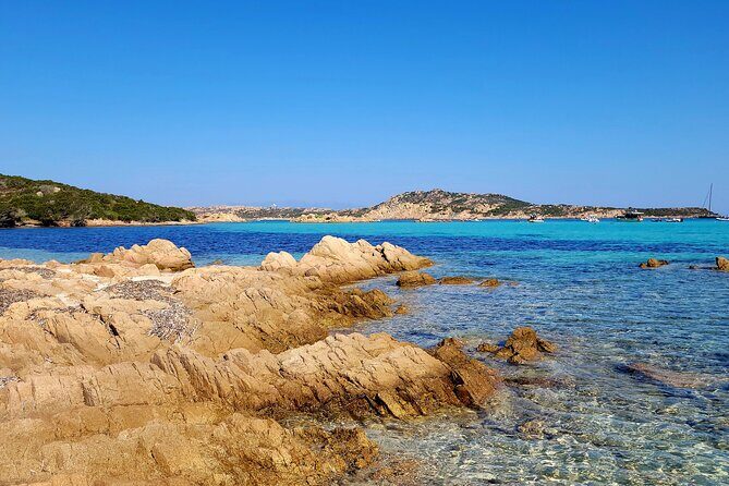 Catamaran from La Caletta - Sardinia - Capo Comino-Berchida - FAQ