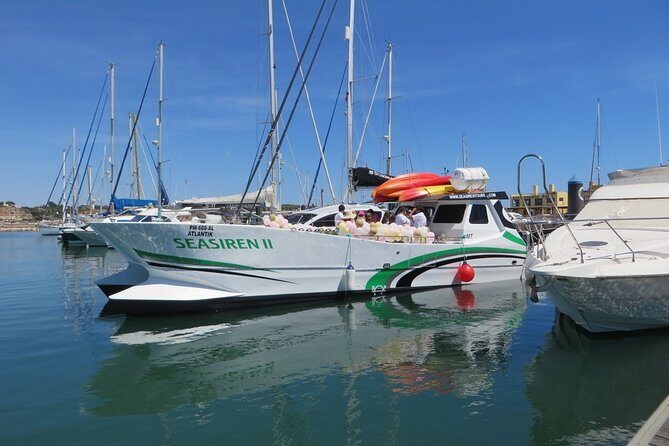 Catamaran Private Tour - Benagil & Marinha Beach - (28 PAX) - Frequently Asked Questions