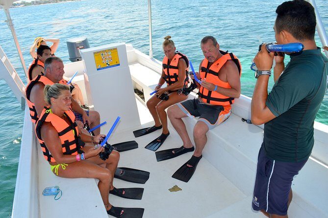 Catamaran Sail and Snorkeling Tour with Open Bar in Puerto Morelos - Authentic Experiences and Reviews