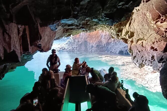 Catamaran trip to Berlengas Island + visit to the caves - The Value of This Experience