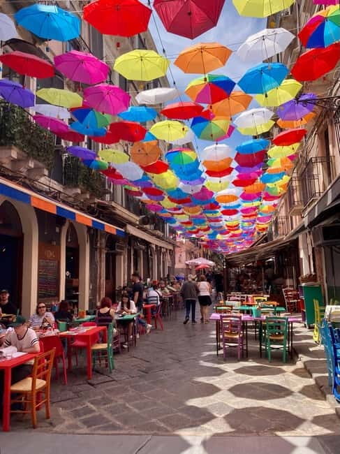 Catania: le coeur de la ville - Tour guidé en français - A Deep Dive into the Experience