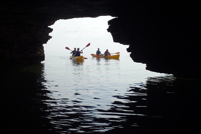 Cave Point Kayak Tour - Who Should Book This Tour?