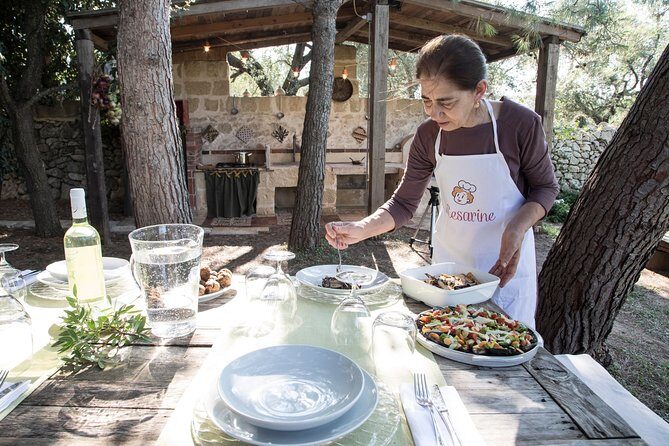 Cesarine: Market Tour & Dining at a Local's Home in Messina - Who Should Book This Tour?