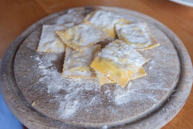 Cesarine: Pasta & Tiramisu Class at Local's Home in Verona - The Itinerary: From Kitchen to Table