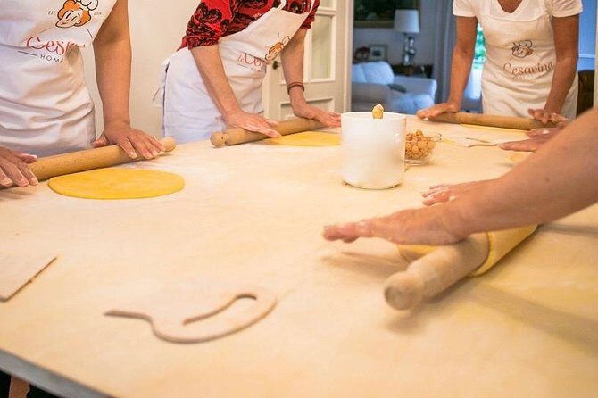 Cesarine: Small group Pasta and Tiramisu class in Bologna - Why It Works: The Experience in Detail